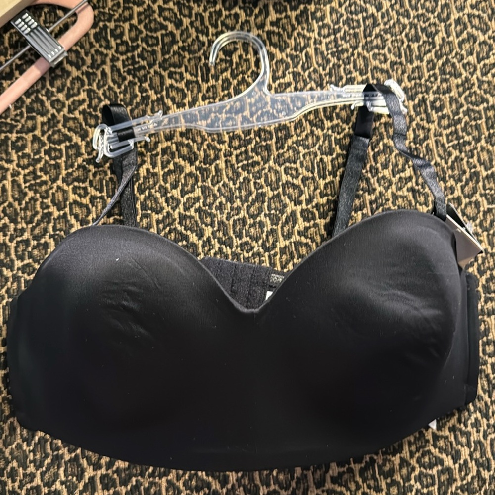 Wacoal Wire Free Molded Cup Strapless Bra Black 36B